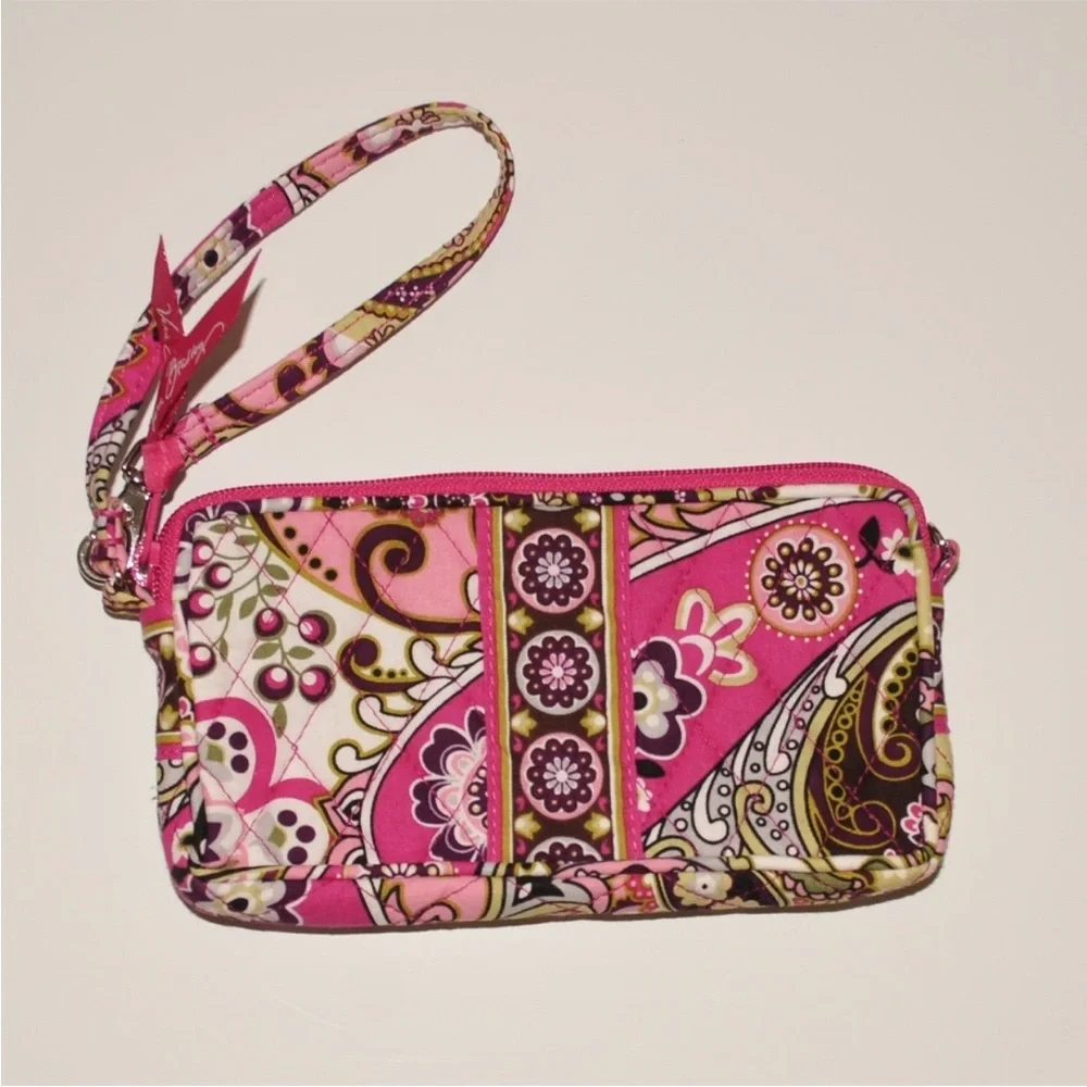 Stylish Pink Patterned Wristlet Vera Bradley‎ Wristlets Wallet 5227